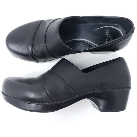 dansko comfort shoes